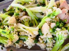 炒菜花-御霞苑泥烩鸡休闲农庄