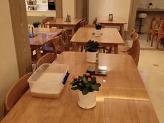 -维也纳国际酒店·西京医院胡家庙地铁站店