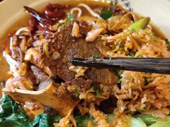-方铲铲·成都板凳面(滨江银泰店)