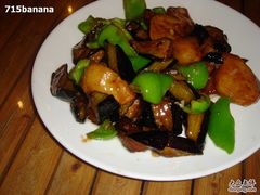 地三鲜-黑土印象菜馆(三元桥店)