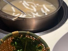 -喃喃椰·糟粕醋·椰子鸡火锅(七堡花园店)