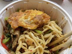 -方铲铲·成都板凳面(滨江银泰店)