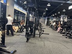 -TMG潮流健身(奥体莲荷里店)