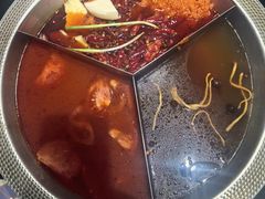 -廖掌柜·重庆鲜货火锅(上海首店)