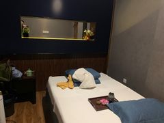 -臻享养生·SPA·影院式足道(汇臻店)