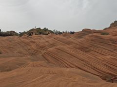 -波浪谷