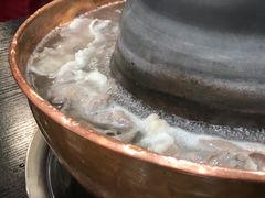 -楼外楼大刀肉传统火锅居(繁荣路店)