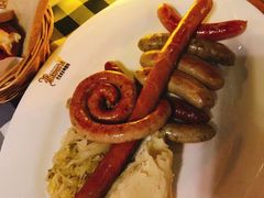 烤肠拼盘-巴伐利亚啤酒坊(意式风情街店)