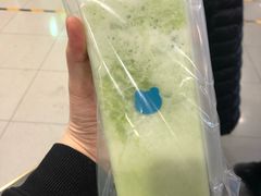 绿宝石酸-兰熊鲜奶(西直门凯德mall店)