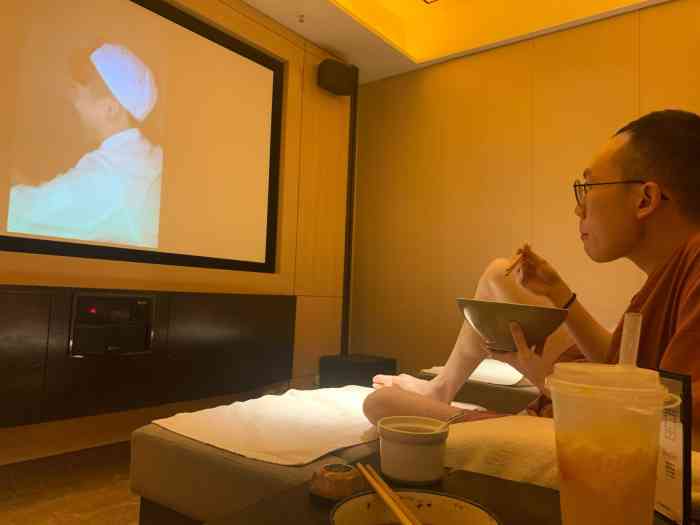 金色印象影院式足体养生海棠晓月店