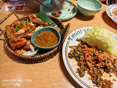 -迷你椰·泰式大排档(共康店)