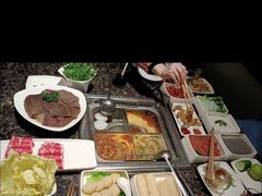 -海底捞火锅(旭辉MALL店)