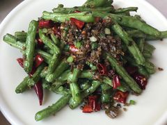 -龙门阵茶屋川菜馆(武康路店)
