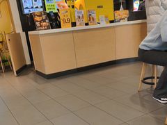 -麦当劳(银泰城店)