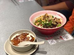 红碗豌杂面-遇见小面(光明大仟里店)