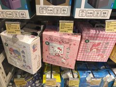-LOG-ON(屯门广场店)