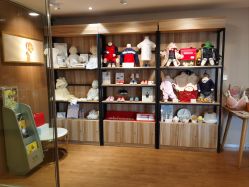 -海豚湾高端月子会所(黄浦店)