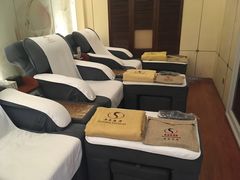 -华夏良子·足道SPA艾灸(三里屯店)