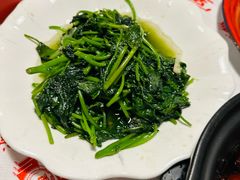 -堂瓦里·33年传统赣菜(第一街区店)