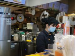 -CoCo都可(八达商城店)