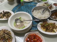 -广客美食坊(丹霞山店)