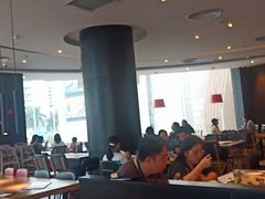 大堂-必胜客(华南摩尔店)