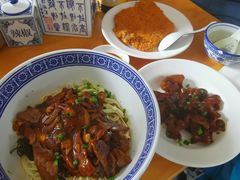 -沪西老弄堂面馆(定西路店)