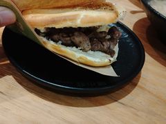 烤羊肉夹饼-嘻小北·兰州清汤牛肉面(太平洋森活天地店)