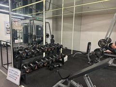 -乐刻运动健身(同曦假日百货店)