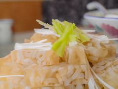 -八两八金·莱芜特色炒鸡(市南漳浦路店)