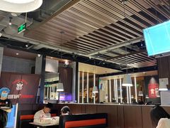 大堂-胖哥俩肉蟹煲(石家庄长安万达店)