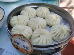 传统三鲜包子-狗不理(贵宾楼店)