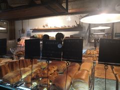 面包甜点陈列柜-仙峰天然面包(迎宾路店)