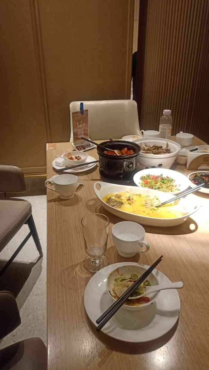 粗茶淡饭·隐庐私厨(山外山店)-"精致做工的湖北私房菜,菜品ok,服务