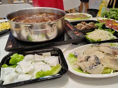 -盒马鲜生(财富中心店)