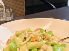 -铜锣湾·有麝自然香(渝北财富中心店)