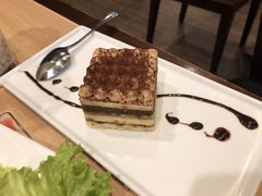 -必胜客(上海新南方商城PH店)