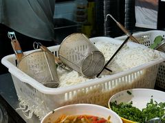 -红鼻子桂林米粉(金唐新光界店)