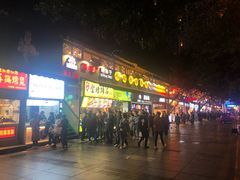门面-八一好吃街·高品美食广场