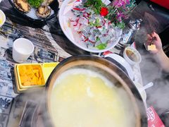 -捞围鲜·港式打边炉(海阳路店)