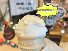 -麦当劳(展览路店)