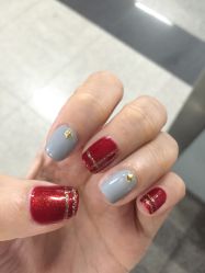 -花岐款式专研健康美甲沙龙