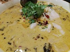 招牌酸菜鱼-和记小菜(东方店)