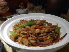 -梁家大院•农家菜(昆山会展中心店)