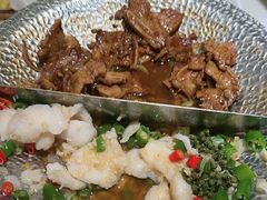 -小鱼小牛·鱼牛干锅·脆鱼火锅(世欧广场店)