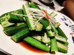 -童年小筑餐厅(申花路店)
