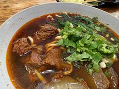 -醉牛腩·面小馆