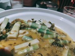 -弄堂里(西溪龙湖天街店)