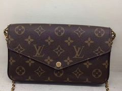 -莱靓奢侈品洗护改衣店(新世界百货崇文店)