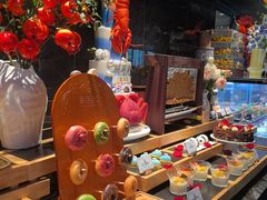 -雍容荟帝王蟹活龙虾展台自助(IFS黑金店)
